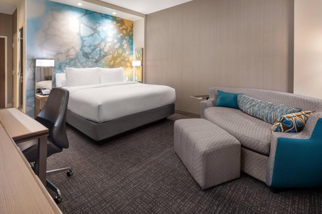 Courtyard By Marriott Petaluma Sonoma County Hotel Bagian luar foto